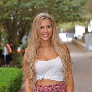 Meet your Posher, Sophia